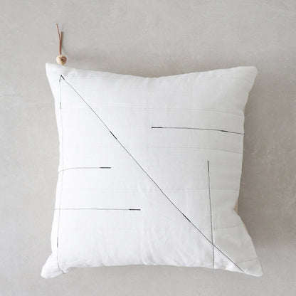 Vida Floor Linen Pillow